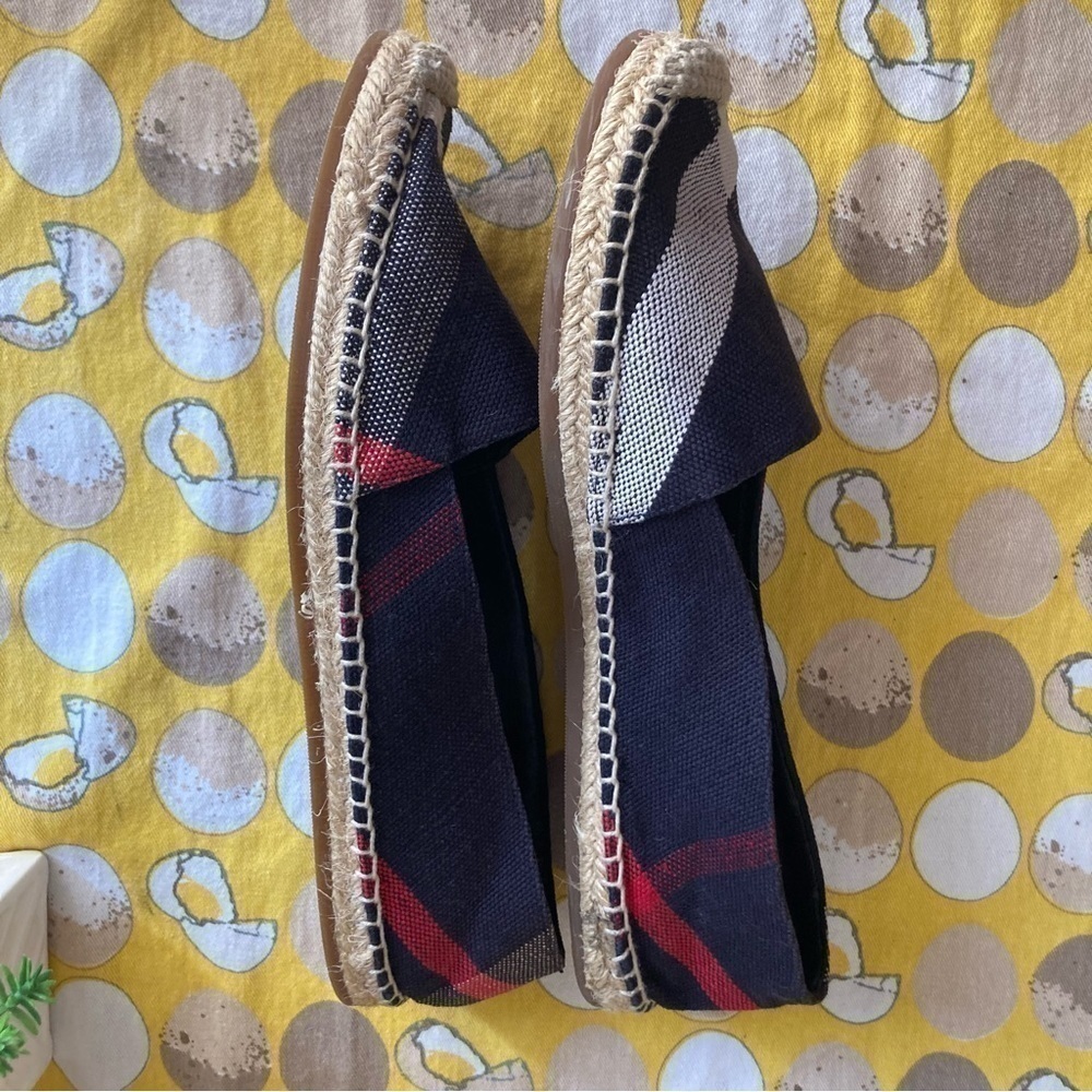Burberry Hodgeson Nova espadrille slip ons size 39 - Picture 5 of 16